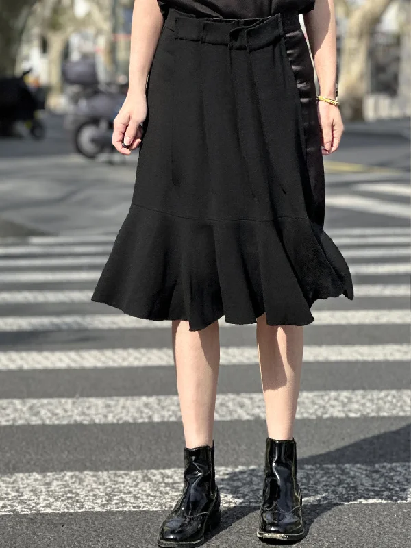 Black Pleated Detail Satin Patch Knee-length Skirt lace skirt feminine